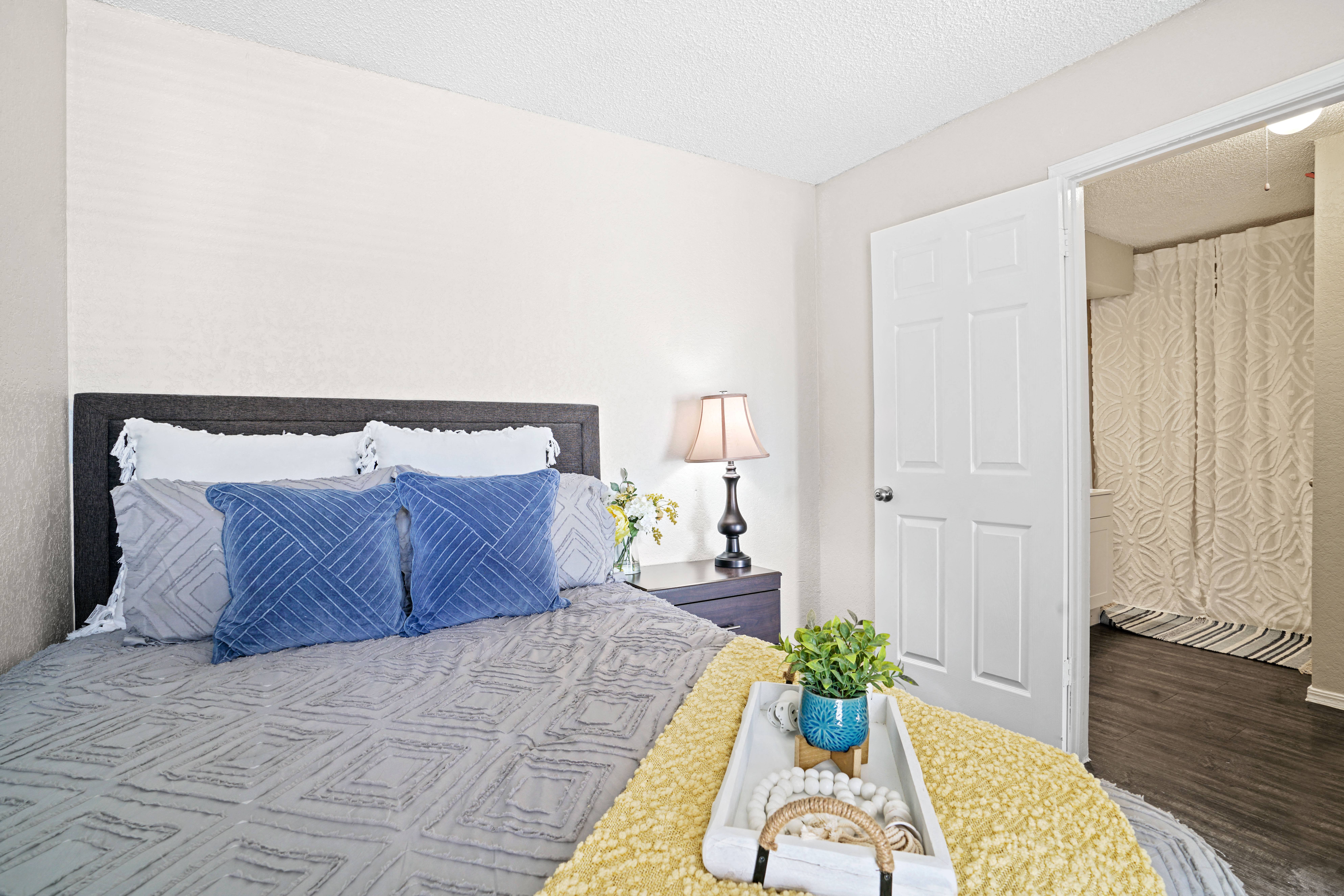 Diamond Creek Apartments Image 9